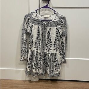 Zara Black and White Patterned mini dress